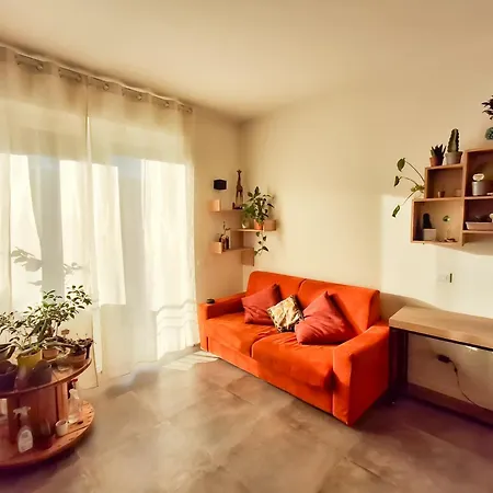 Bright One-bedroom Near Isola * 米兰