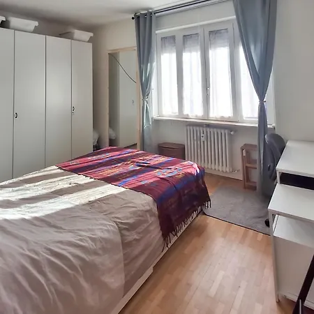 公寓 Bright One-bedroom Near Isola 米兰